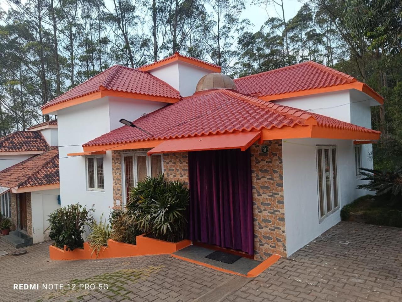 Snow White Home,Bedford Road, Yercaud Exterior foto